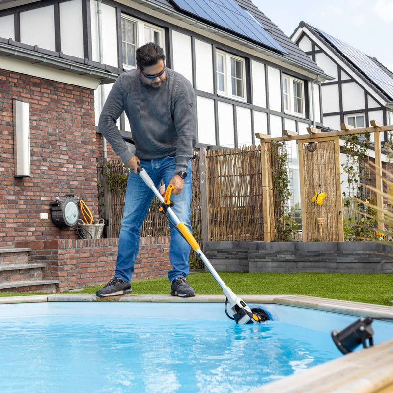 Load image into Gallery viewer, 18V Twin Brush - Cordless Brushless Power Scrubber - Incl. 4.0Ah Battery & Fast Charger + 3 Brushes and Extension Pole