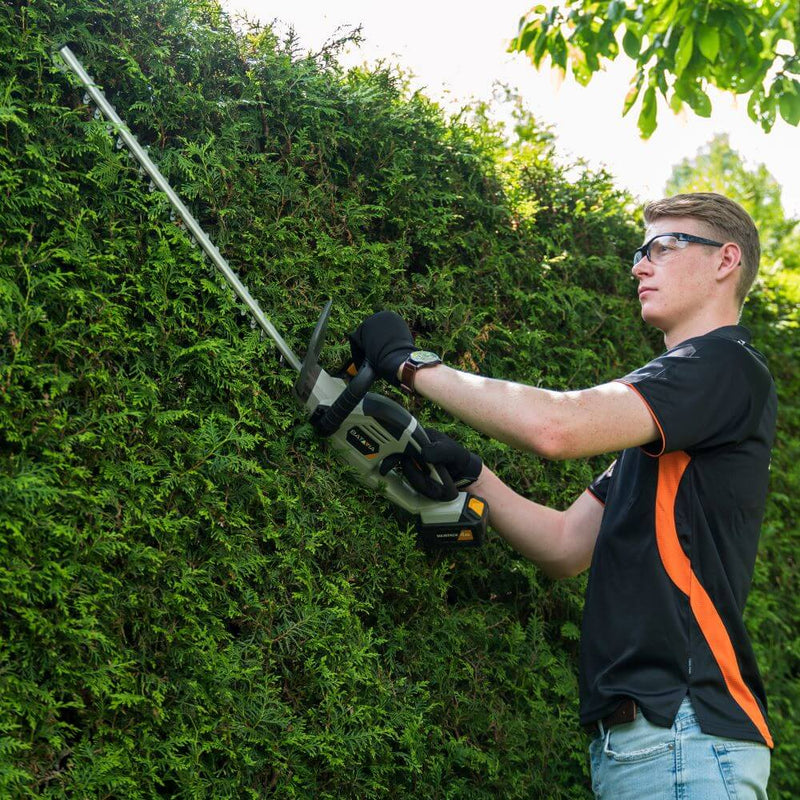 Load image into Gallery viewer, 18V Cordless Hedge Trimmer 560mm