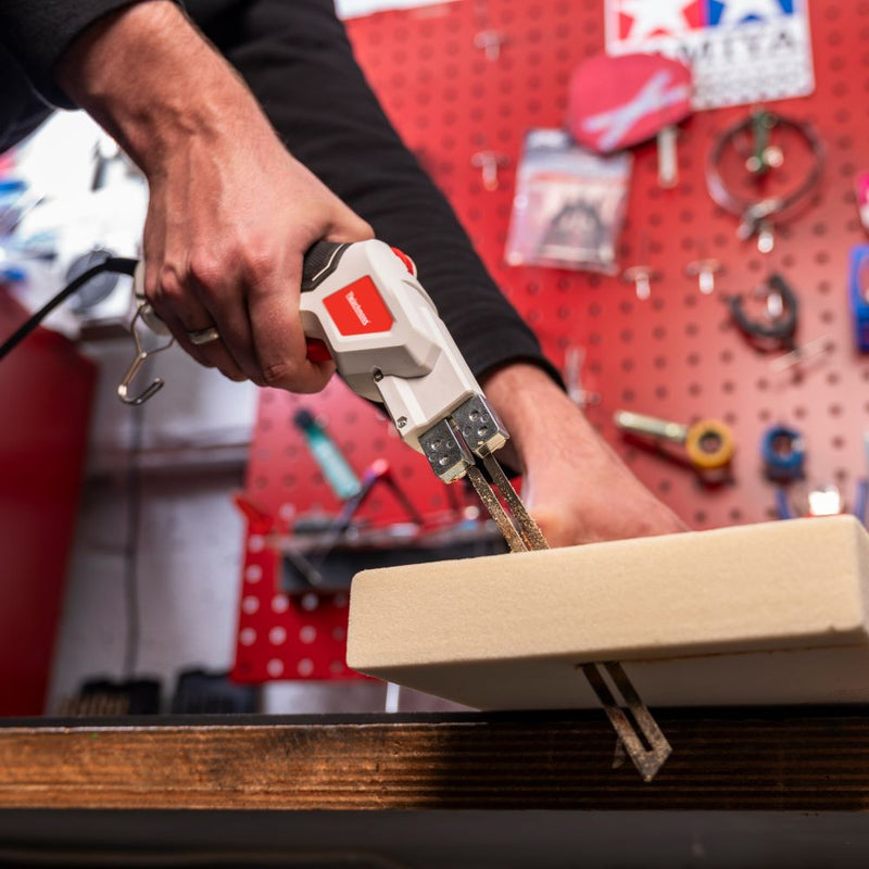 Laden Sie das Bild in Galerie -Viewer, Fleischmann 150W Heißschneider