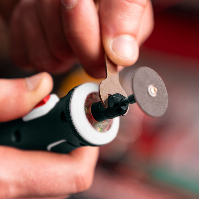 Laad de afbeelding in de Galerijviewer, Fleischmann 8V Mini Slijper