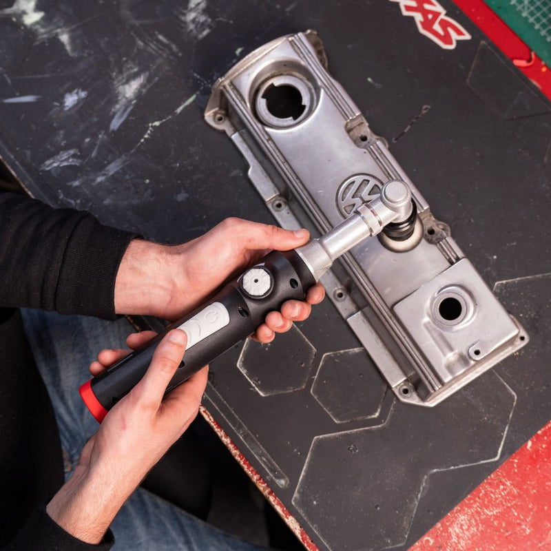 Load image into Gallery viewer, Fleischmann 12V / 230V Hybrid Polisher