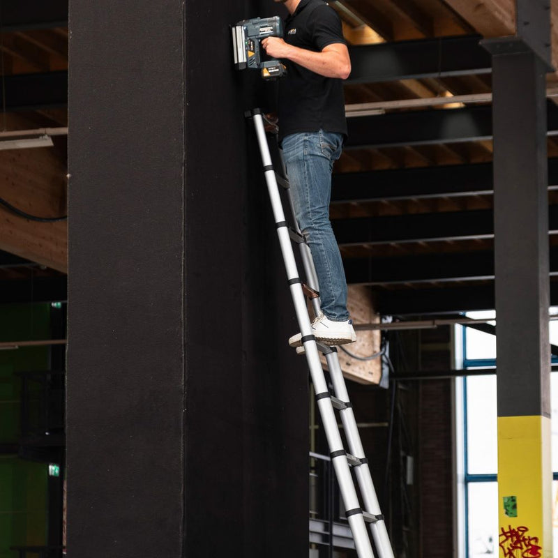 Load image into Gallery viewer, Telescopic Ladder 4.15m