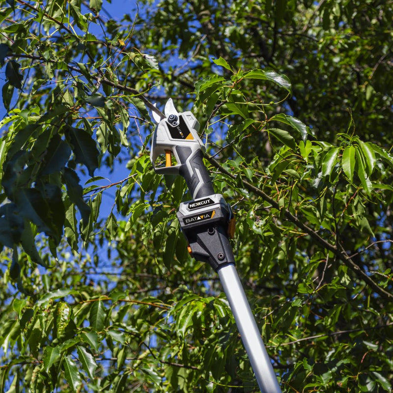 Laden Sie das Bild in Galerie -Viewer, 18V Pruning Power Set | Inkl. 2.0Ah Akku und 2.4A Ladegerät