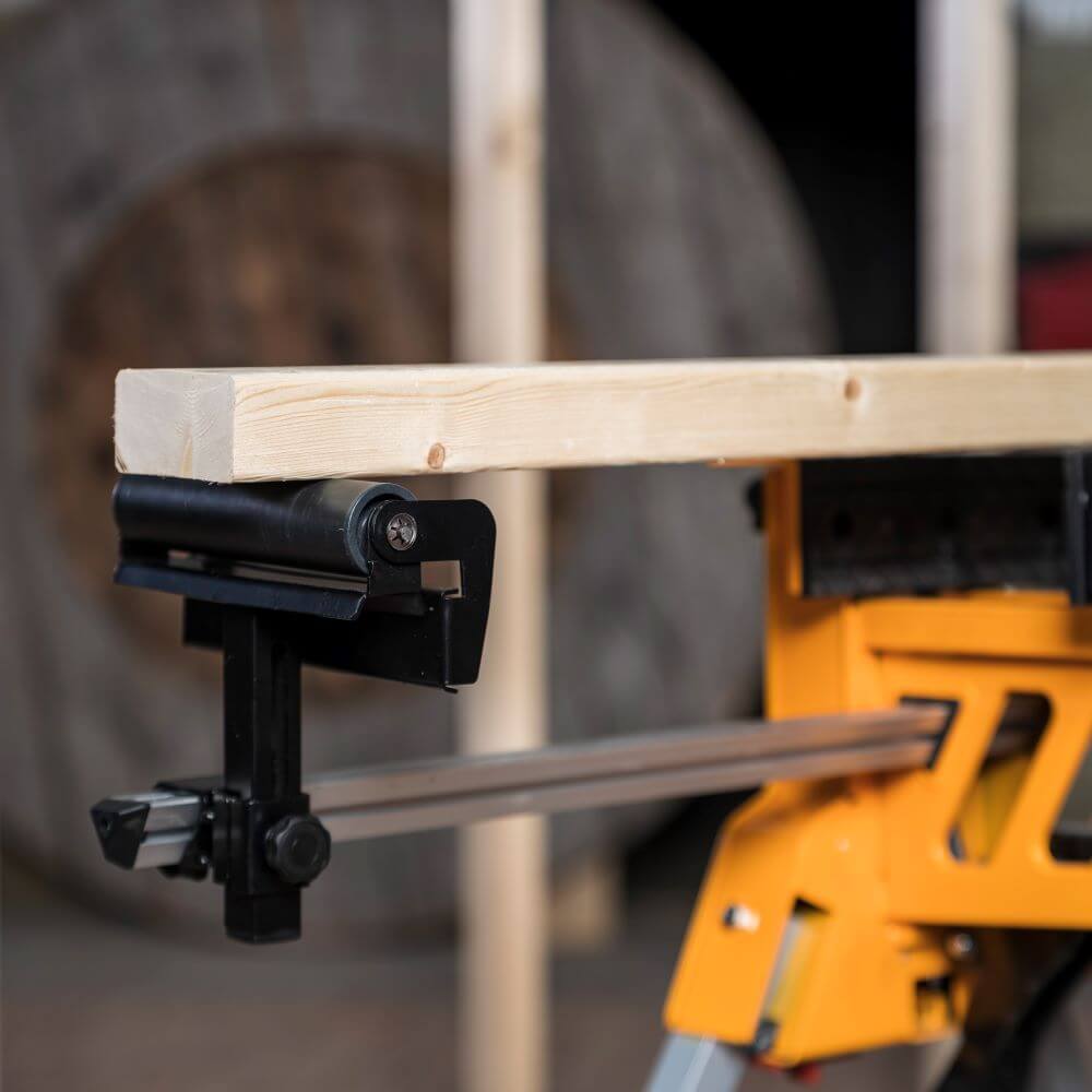 Croc Lock Roller Support
