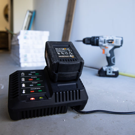 18V 4.0A Fast Charger