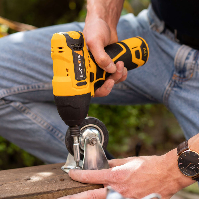 Carica immagine in Galleria Viewer, Avvitatore a impulsi a batteria 12V 120 Nm
