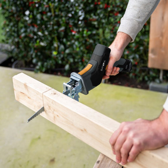 12V Sierra de sable de batería