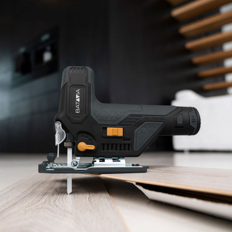 Cargue la imagen en el visor de la galería, 12V Sierra de calar de batería
