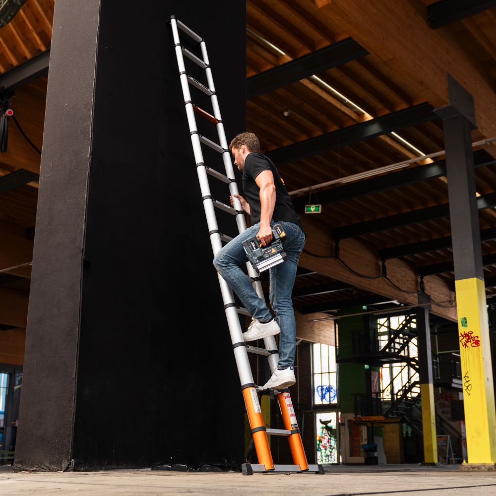 Anti-slip rungs