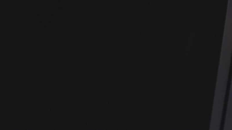 Video laden en afspelen in Galerij-viewer, 6V Maxxpush Kitpistool - Incl. LED Werklamp
