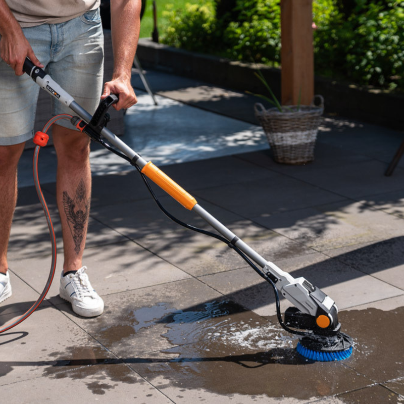 Laad de afbeelding in de Galerijviewer, 18V Twin Brush - Snoerloze Borstelloze Power Scrubber - Incl. 2.0Ah Accu &amp; Lader
